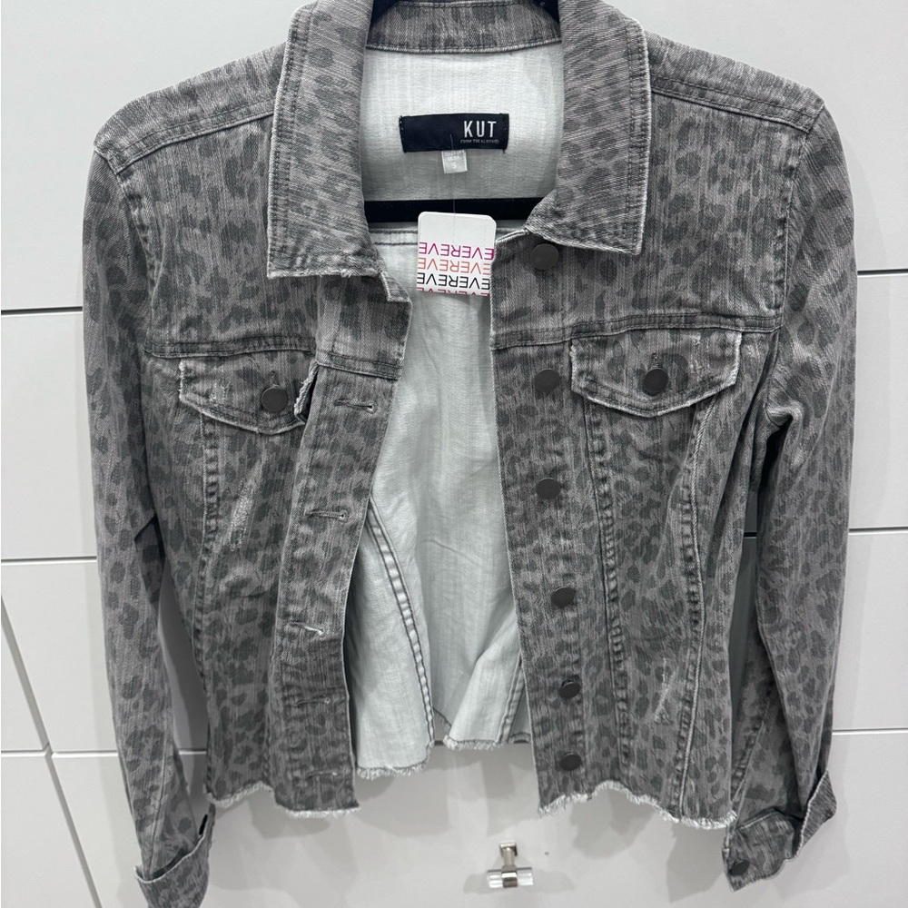 KUT Grey Leopard print Jean Jacket with Stretch
